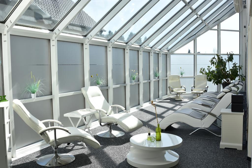 Landhotel Gillenfelder Hof Bagian luar foto